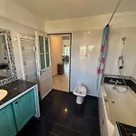 Superbe Duplex Equipe, Climatisation, Terrasse Et Barbecue * La Seyne-sur-Mer